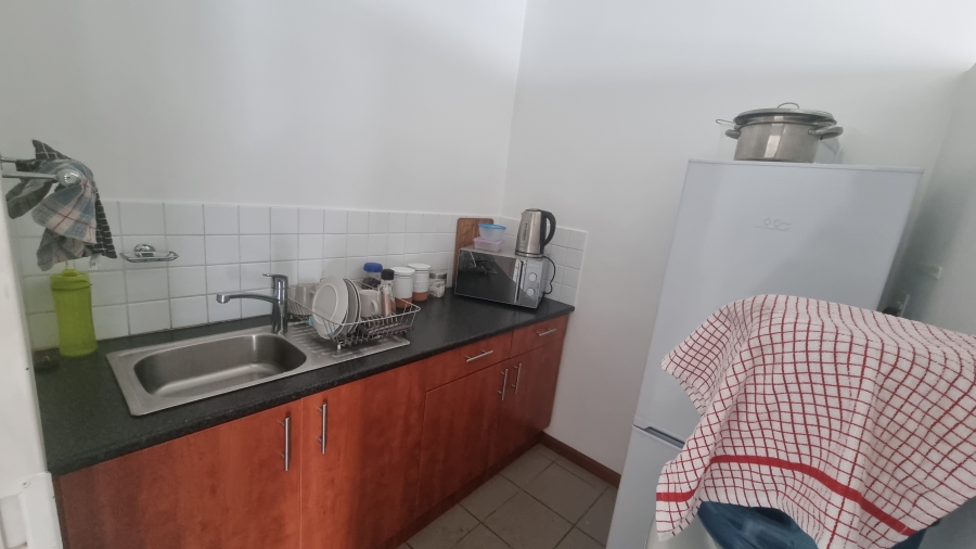 To Let commercial Property for Rent in Atlas Gardens Western Cape